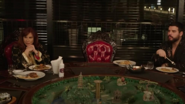 ADAKTAROVI NE PRESTAJU DA ŠOKIRAJU JAVNOST Vanja traži da u teretani bude izolovana i da joj niko ne prilazi