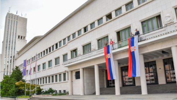 Mirović čestitao Dan srpskog jedinstva, slobode i nacionalne zastave
