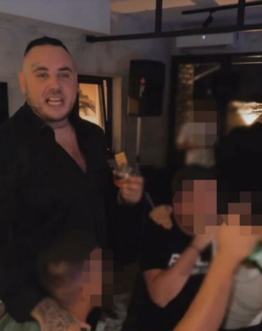 SVI GOSTI U TRANSU Filip Car se veselio uz srpske pesme, isplivali svi detalji (FOTO/VIDEO)