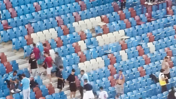 PRELEP GEST Strelac jedinog gola za crveno-bele poklonio dres navijaču Trabzona (FOTO)