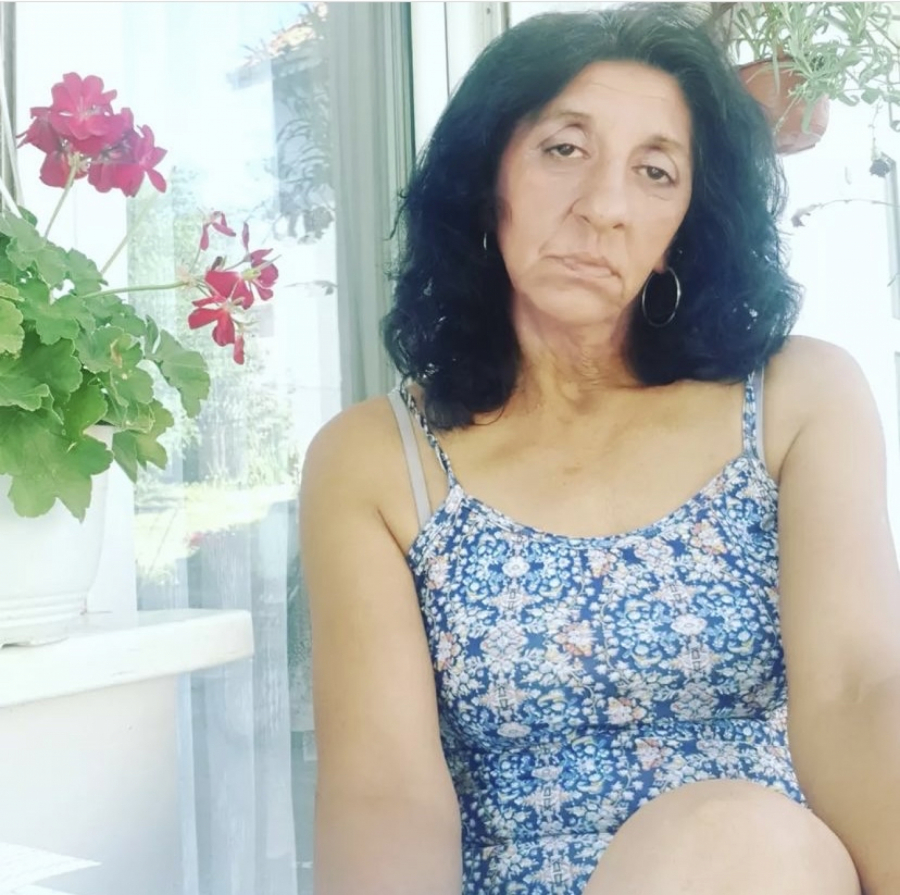 BOLESNA SAM, RASPLAČE ME SVAKI SUKOB Majka braće Lazić potpuno slomljena progovorila za Alo! o njihovom učešću