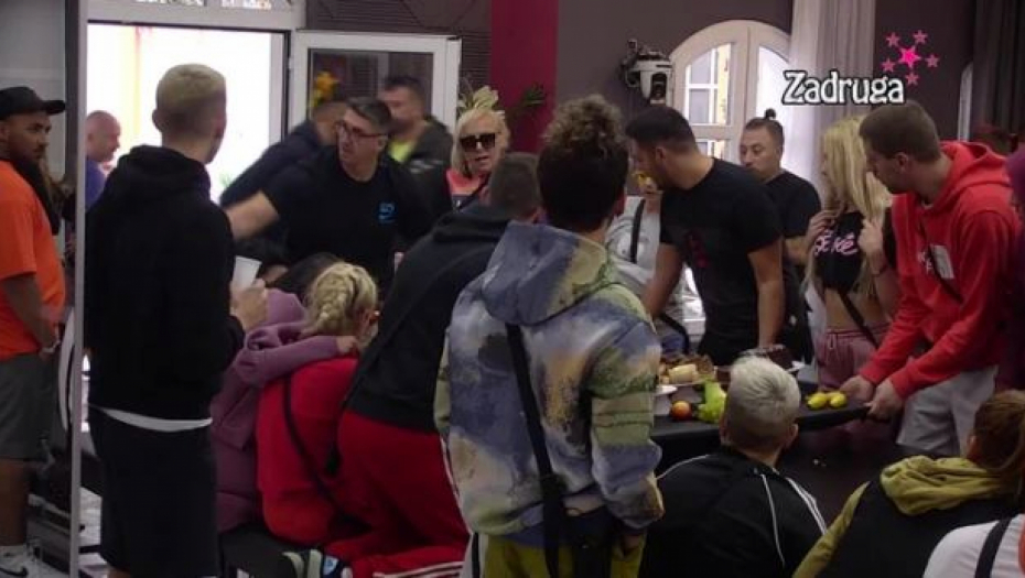 ZADRUGARI ZARATILI ZBOG HRANE I PIĆA Skandalozne scene u rijalitiju na dan Pinkovog rođendana, ovo se ne viđa često (FOTO)