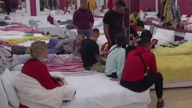 REPERA PROZIVAJU DA JE GEJ Ša na udaru jer je odbio udvaranje ove zadrugarke, cimer izneo šok detalje iz njegovog života