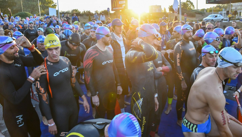 Triatlonci marširaju Beogradom za svetske poene