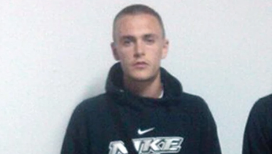 NEZAPAMĆEN ZLOČIN U VETERNIKU Izrešetali vođu navijača Crvene zvezde, pa njegovom ocu izjavili saučešće!