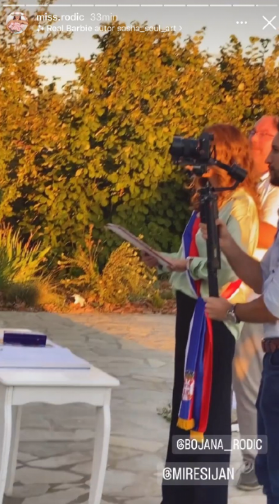 ZAVRŠENO I GRAĐANSKO VENČANJE A evo kako će se Bojana od sad prezivati (FOTO)