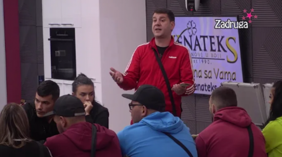 ROBERTU SPOMENULI DETE Sukob u Beloj kući se nastavlja, bez dlake na jeziku otkrili šta misle o Viktorijinom bivšem mužu