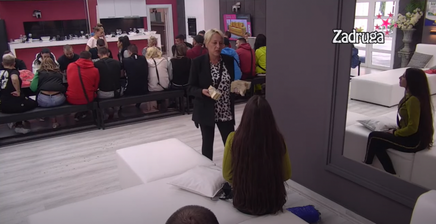 ROBERTU SPOMENULI DETE Sukob u Beloj kući se nastavlja, bez dlake na jeziku otkrili šta misle o Viktorijinom bivšem mužu