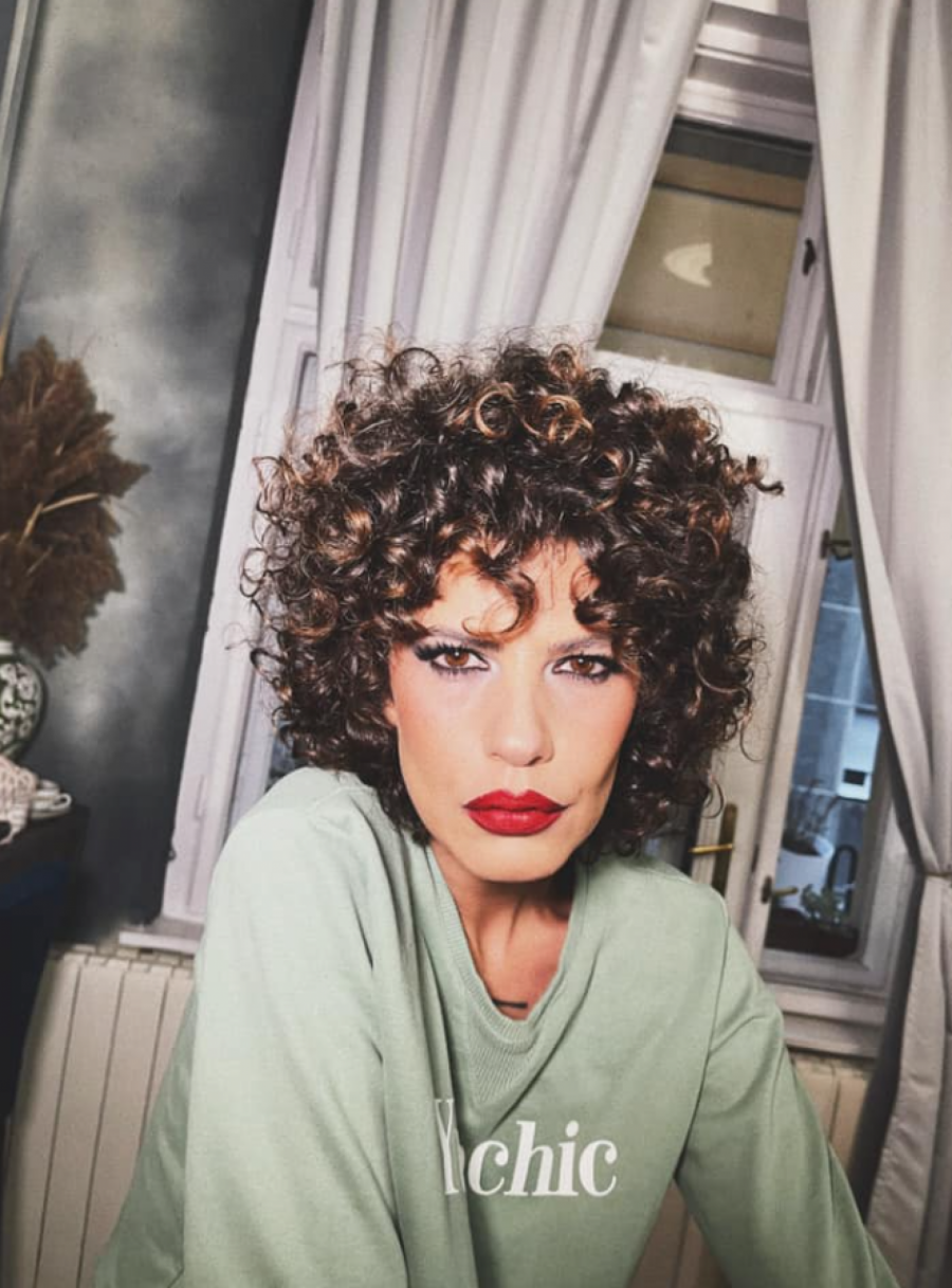 VODILA JE JUTARNJI SA OGNJENOM AMIDŽIĆEM Voditeljka je nestala potpuno iz medija, posvetila se porodici, a evo kako sada izgleda