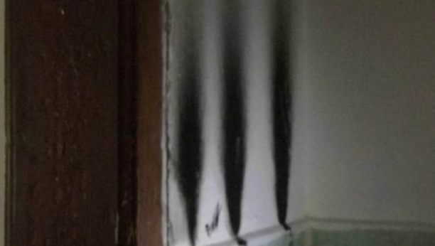 KUĆE STRAVE U PROKUPLJU Stvari planu same od sebe, plamen izbija i iz WC šolje, uzrok još nije otkriven, a komšije u strahu