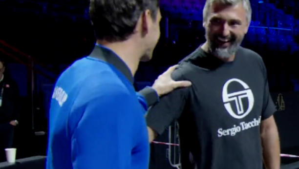 SVI PRIČAJU O JEDNOJ REČENICI Evo šta je Federer rekao Novakovom treneru (VIDEO)