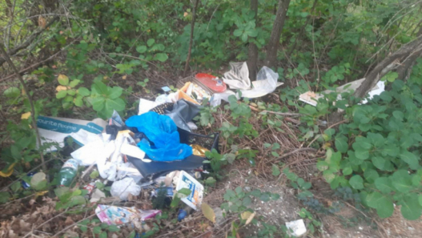 SINIŠA SPREČIO KATASTROFU Muškarac napravio deponiju na Limu, pronašli ga po fiskalnom računu, a onda... (FOTO)