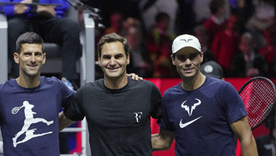 LJUBOMORA Svi se smeju jednog fotki: Nadal izgoreo zbog Novaka i Federera
