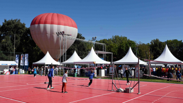 NEKA DECA UPOZNAJU IGRU Održan Sajam sporta u Lazarevcu