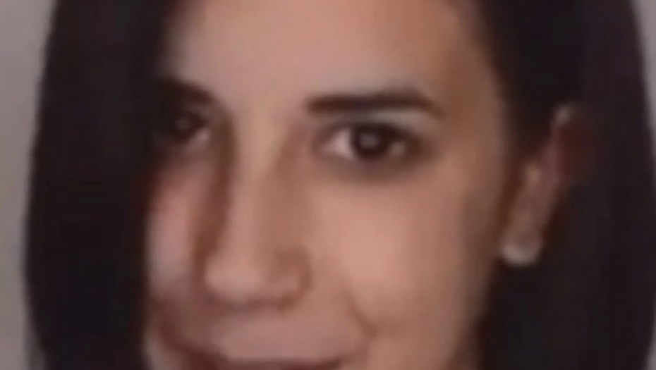 Ara Adaktar pre estetskih operacija