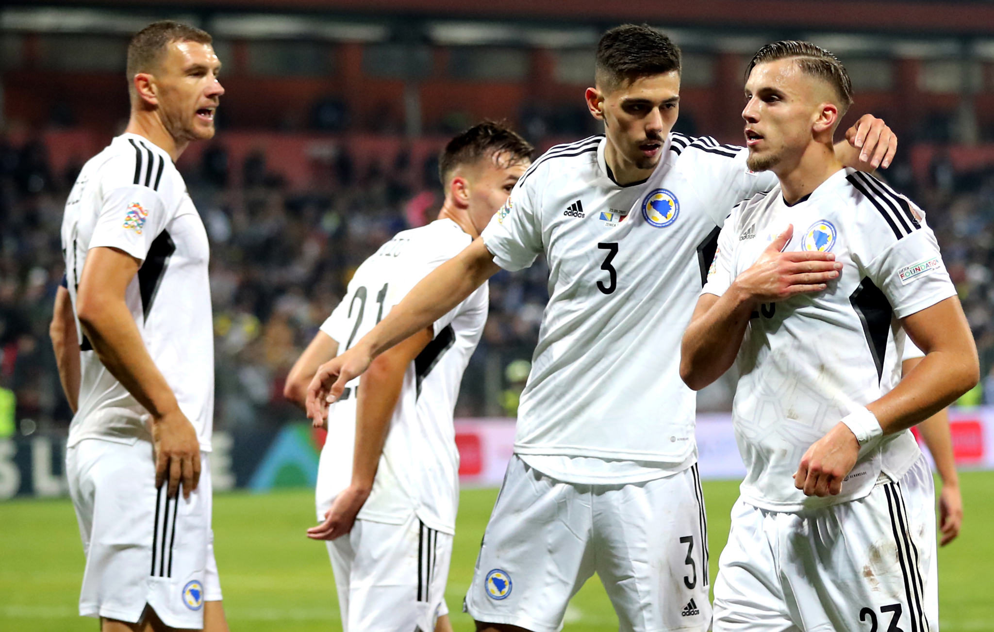 NAPUSTITE MUSLIMANSKU REPREZENTACIJU Hrvati grme: Neka se i Srbi zapitaju zašto igraju za Bosnu