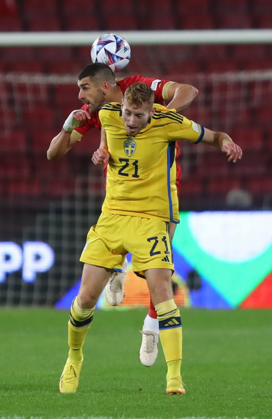 SRAMOTNA IZJAVA SELEKTORA ŠVEDSKE Ljut zbog dece na tribinama: Žalosno je što je bilo publike