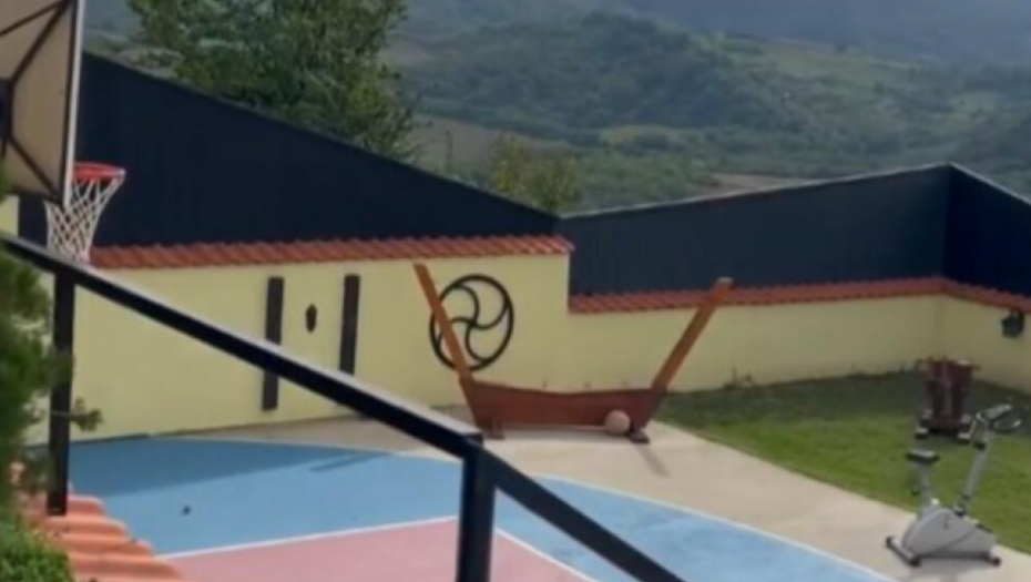 Imanje Petra Pece Raspopovića