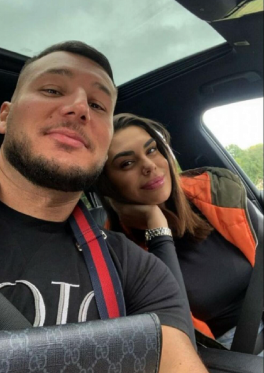 PRETILI SU MOJOJ PORODICI Mina Vrbaški napustila Srbiju, pa otkrila razlog