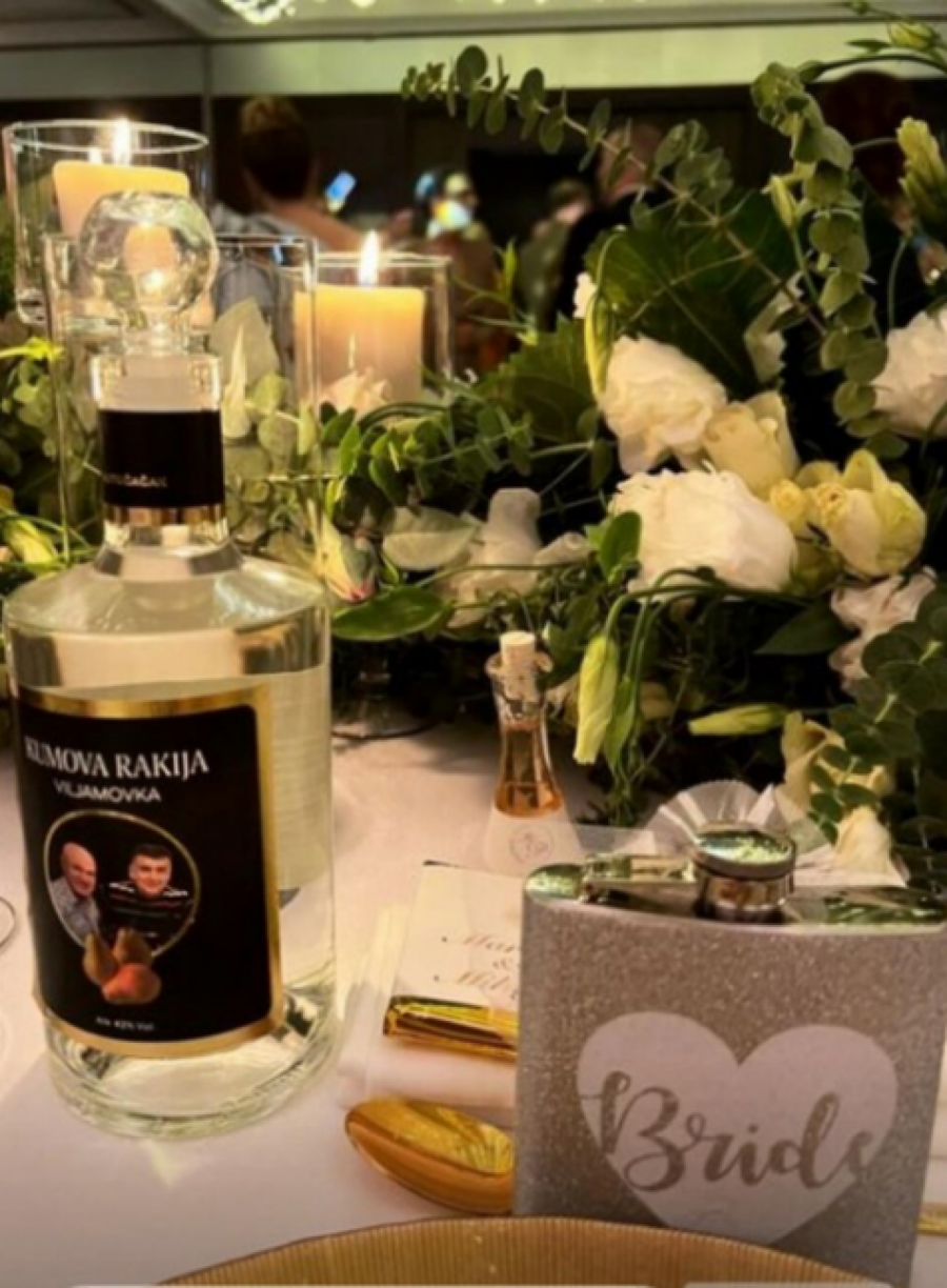 U ŠABANOVU ČAST Potez porodice Šaulić na Mihajlovom venčanju sve oduševio, ovo se nalazilo na svakom stolu u sali (FOTO)