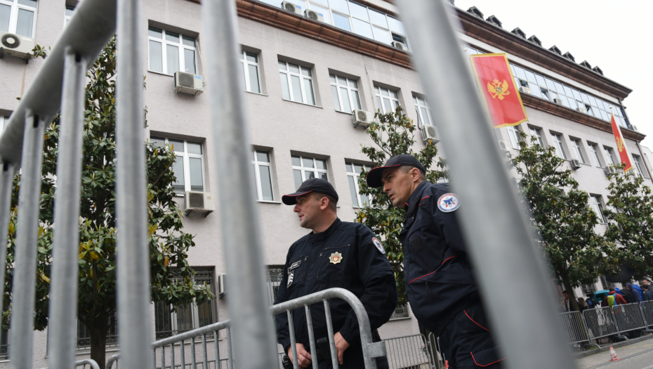 RAFALI U PODGORICI Policija ubila Koljenovića, bačene dve bombe
