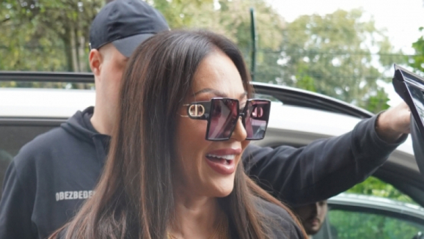 FOLK DIVA PUSTILA NOVU PESMU U CECA SHOW Onda se prisetila odluke koja je mogla da je košta največeg hita na albumu