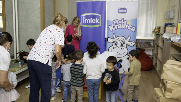 Imlekova donacija deci iz Zvečanske i Doma za decu ometenu u razvoju “Kolevka” pov-odom Svetskog dana školskog mleka