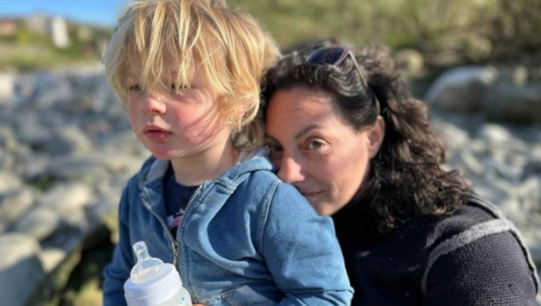 MAJKA DEČAKU (2) SKINULA PELENU I ŠOKIRALA SE: Lekari zanemeli kad su videli da je dvogodišnjak u pubertetu, ali je otac otkrio šta je uradio