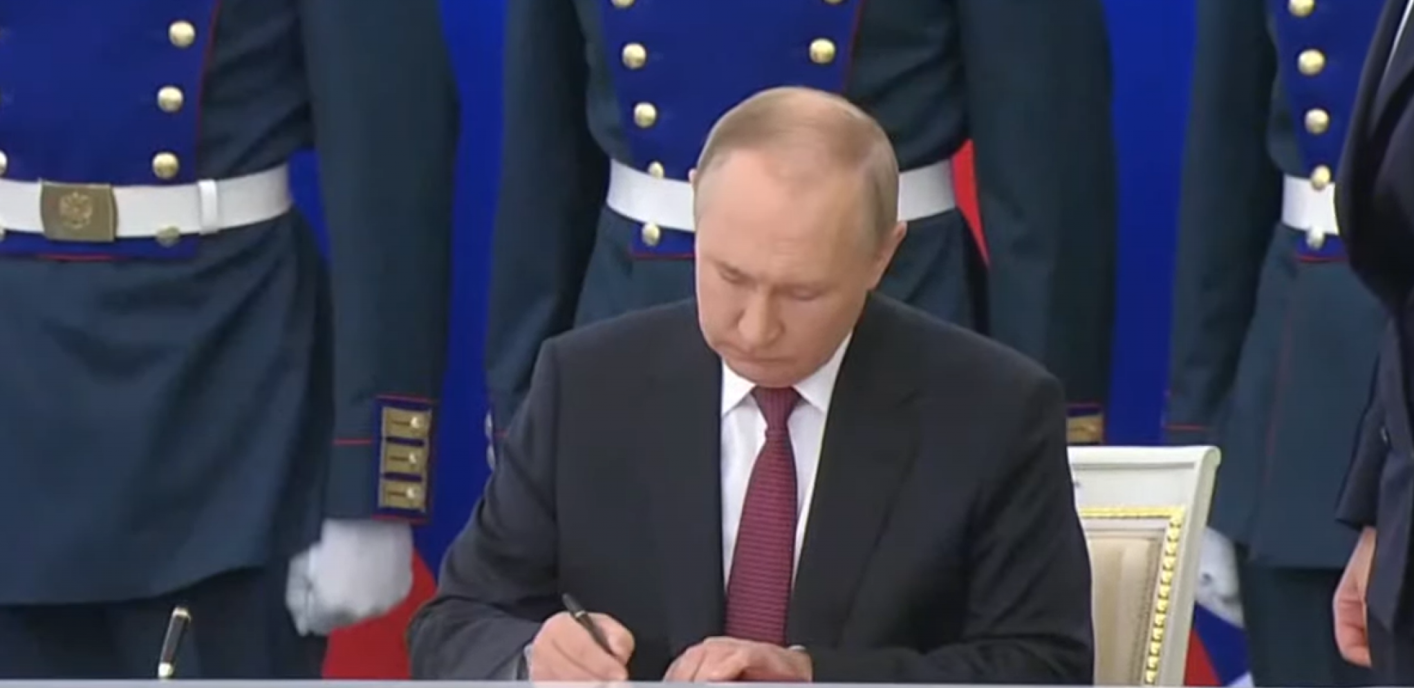 ŠTA PIŠE U DOKUMENTIMA KOJE JE POTPISAO PUTIN? Ovo su državne granice Rusije