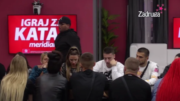 BIO BI SAMO SA MNOM Maja Marinković potkačila Ćertića, pa poručila Neci: Dobro je što si mu uradio to