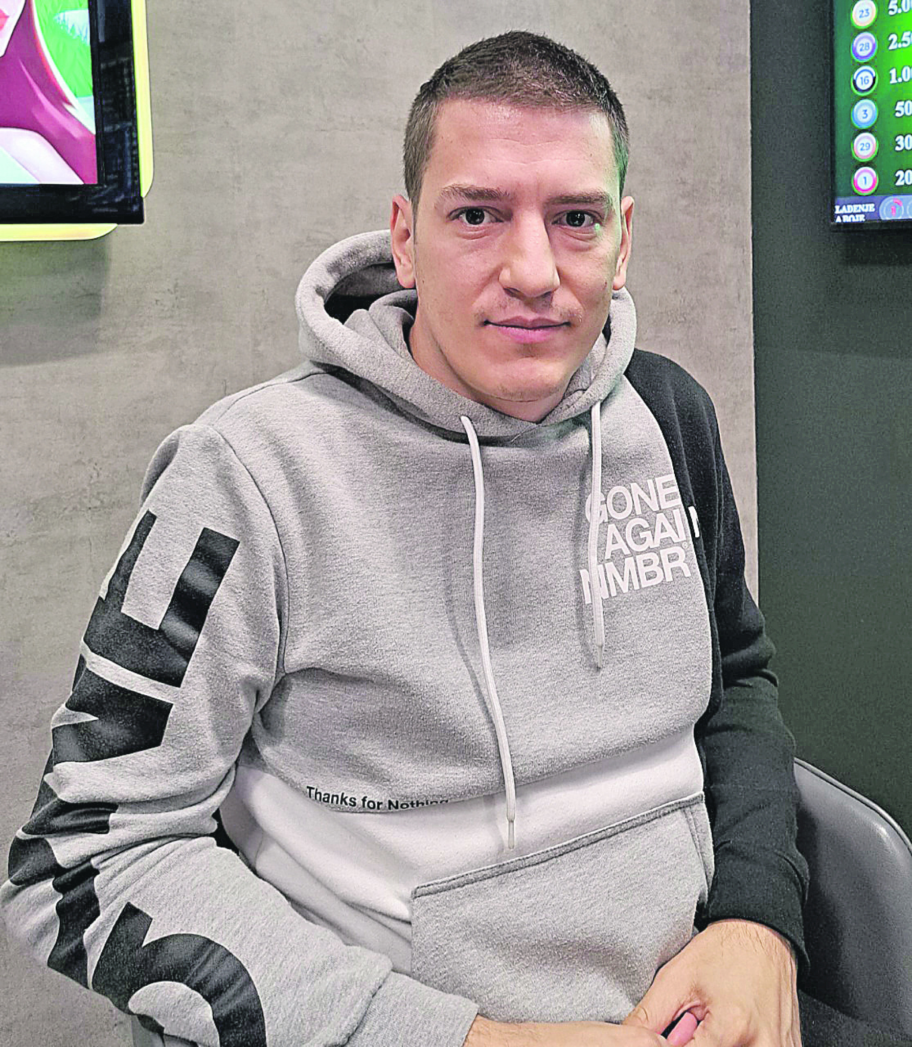 SAMO DA POBEDIMO NJIH, PA NEKA IDE ŽIVOT Pitali smo Beograđane kakvi su dometi Srbije u Kataru i prilično se iznenadili (FOTO)