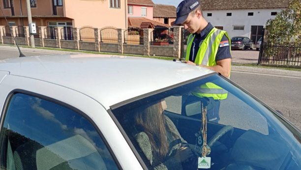 DROGIRAN I PIJAN HTEO DA UMAKNE POLICIJI Kontrola saobraćaja u Južnoj Bačkoj