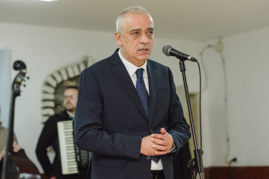 U ČAST KOLAČA LJUTOVA Gradonačelnik Bakić uručio nagrade pobednicama na drugoj ’Pogačijadi’