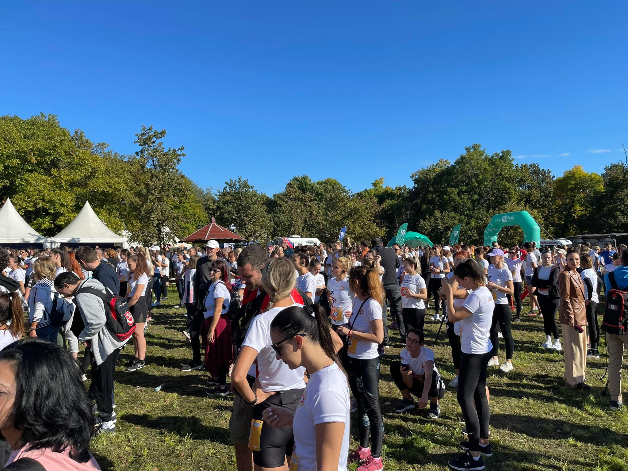 SPEKTAKL NA ADI CIGANLIJI Olivera Jevtić najbrža, dame iz Beograda poslale sjajnu sliku u svet (FOTO/VIDEO)