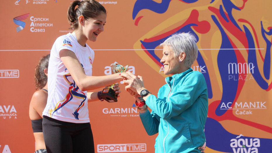 JA TO MOGU dm Tradicionalna Ženska trka u organizaciji Beogradskog maratona 1. oktobra na Adi Ciganliji