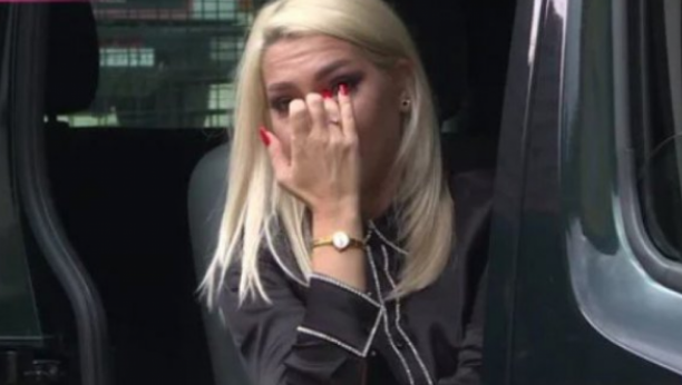 JOVANA JEREMIĆ ZAPLAKALA ZBOG RODITELJA Otkrili kakva je bila kao mala, pa priznali šta joj najviše zameraju