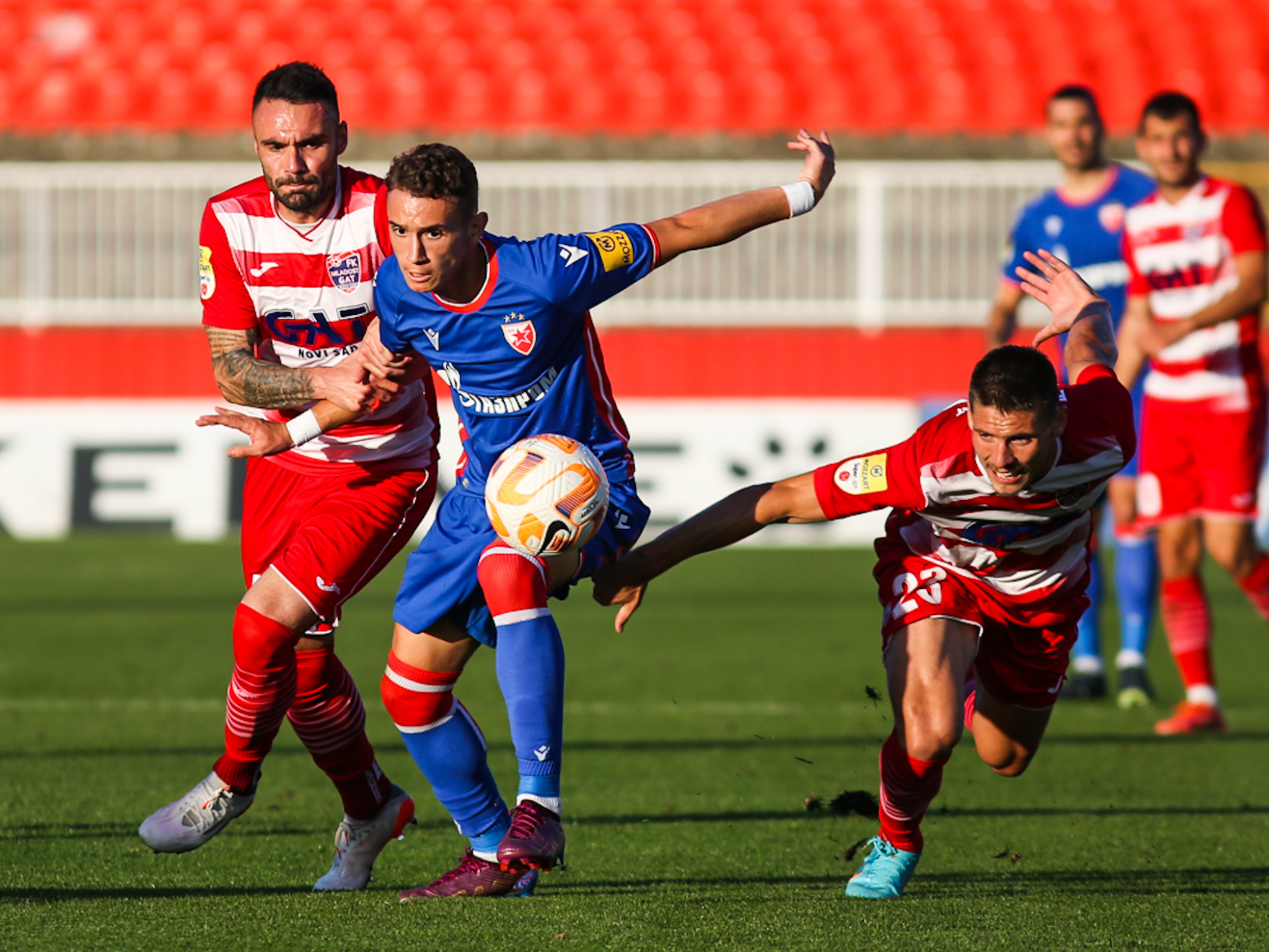 ZVEZDIN POKER U NOVOM SADU Buđenje Kataija i Ivanića kao poruka Ferencvarošu, crveno-beli razbili Mladost (VIDEO)