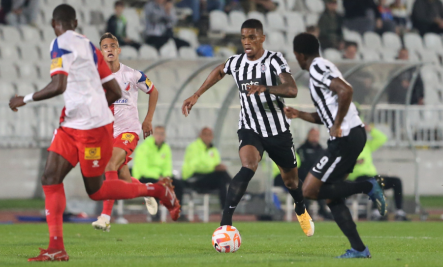 NATHO POKRENUO GOLEADU CRNO-BELIH Partizan nokautirao Vojvodinu u Humskoj u derbiju kola Superlige