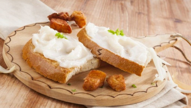 DA LI BI DANAS DECI NAMAZALI MAST NA HLEB Kad smo ovo jeli nikad nismo bili prehlađeni, kad čujete u čemu je caka, promenićete mišljenje