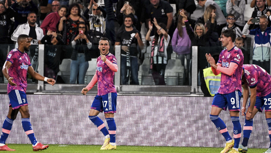 PRVENAC ZA KOSTIĆA Srpski reprezentativac se upisao u strelce za Juventus na meču protiv Bolonje (VIDEO)