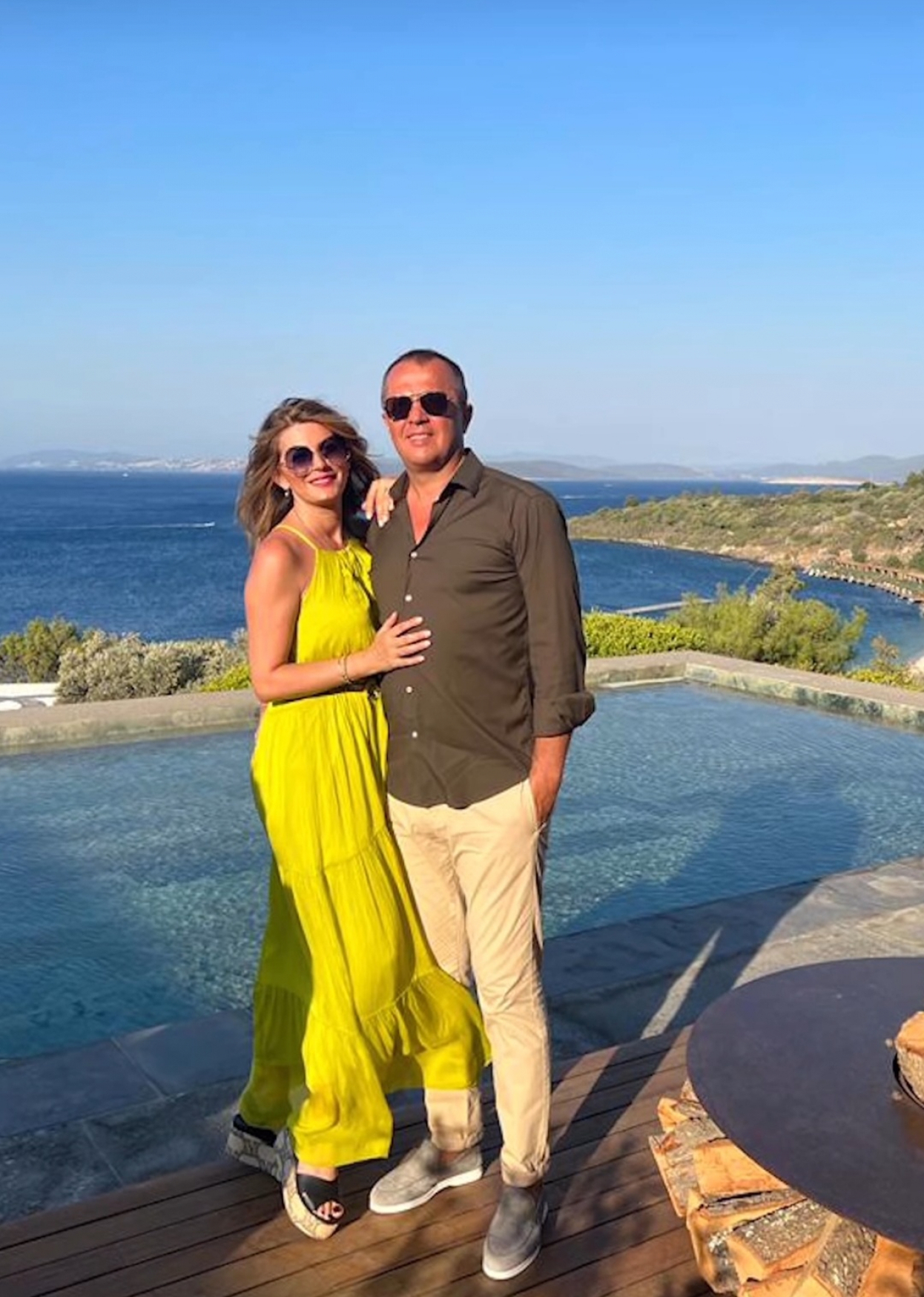 MINISTARKA SE OGLASILA NA INSTAGRAMU I ČESTITALA SUPRUGU ROĐENDAN: Ljubavi moja, zauvek mi...