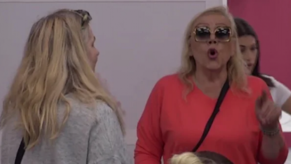 ZORICA JOJ JE BILA KAO MAJKA! Sin pevačice žestoko opleo po Kiji Kockar