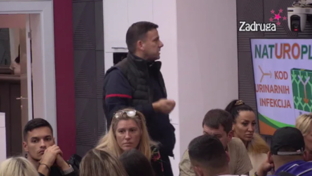 SVAĐA SE SAMA SA SOBOM Miloš Bojanić opleo po Zorici Marković, njegov sin glavni razlog