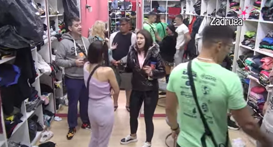 PRIZNAJ ŠTA SI RADILA U NOVOM PAZARU Ivan Marinković brutalno vređa zadrugarku, skandal u garderoberu