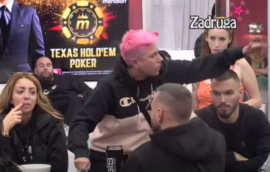 JEDINI USTAJE DOK SVI SPAVAJU Otkriveno šta Uroš Ćertić radi kada ga kamere ne snimaju, karambol u Beloj kući