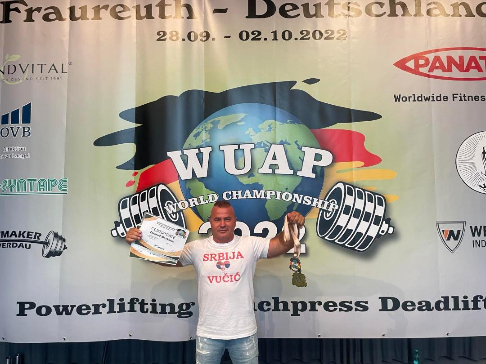 PONOS SRBIJE Preduzetnik iz Leskovca odbranio dva zlata u dizanju tegova i ostao najbolji svetski sportista!