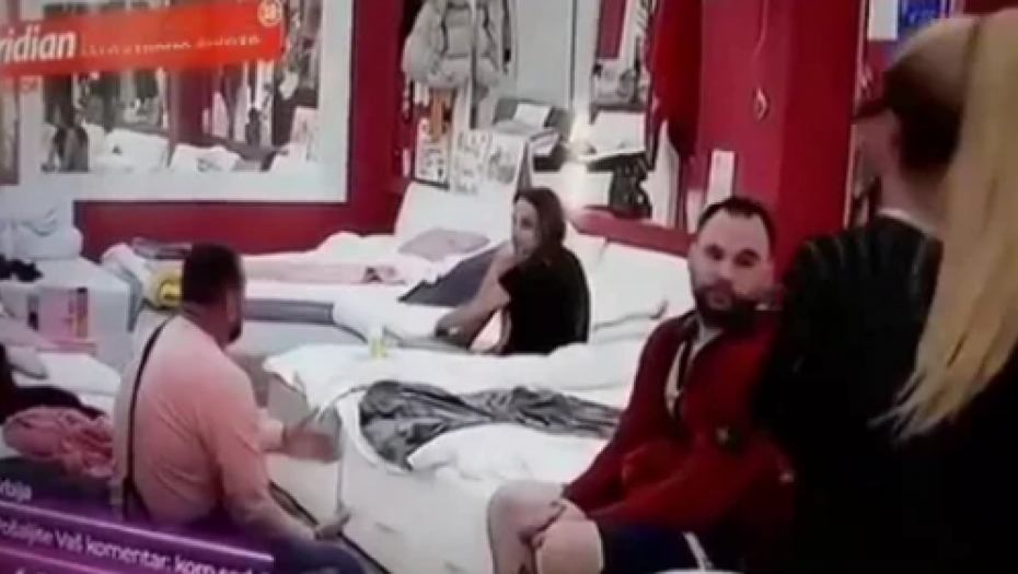 ISPLIVAO SNIMAK Zvezdan nije skidao pogled sa Aleks, sve se saznalo, evo šta su kamere zabeležile (VIDEO)