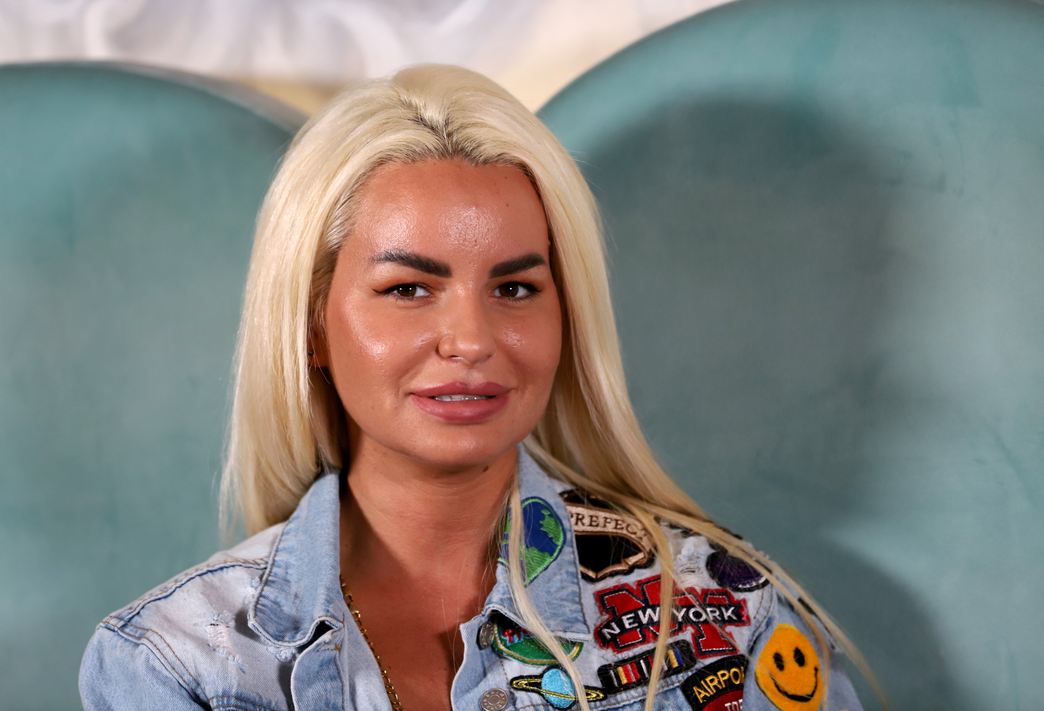 PRVO ME JE ČEKALA ŠAMARČINA, PA ONDA RAZGOVOR Džidža otkrila šok detalje o Bosancu i majci: Ni sada nemam život!