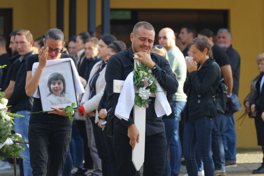 POKRAJINSKI SEKRETERIJAT O UBISTVU MALE PETRE Evo gde je pogrešio Centar za socijalni rad u Vršcu!
