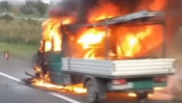 BUKTI KAMION U BEOGRADU Stravičan požar na auto-putu, kilometarska kolona ka prestonici (VIDEO)